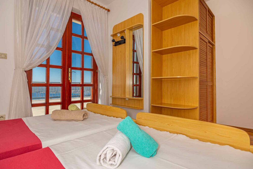 spacious family apartment Mistral